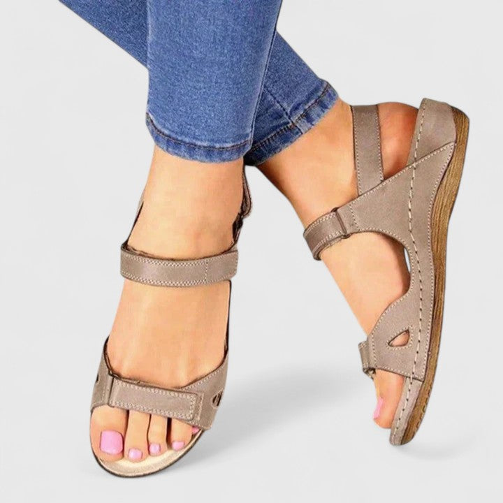 Avrie - Sandali Comfort Piani