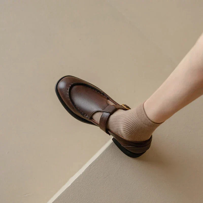 Caterina – Scarpe Retro