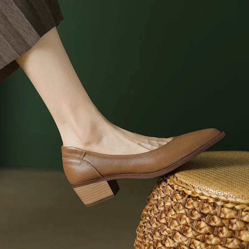 Stella – Scarpe con tacco medio