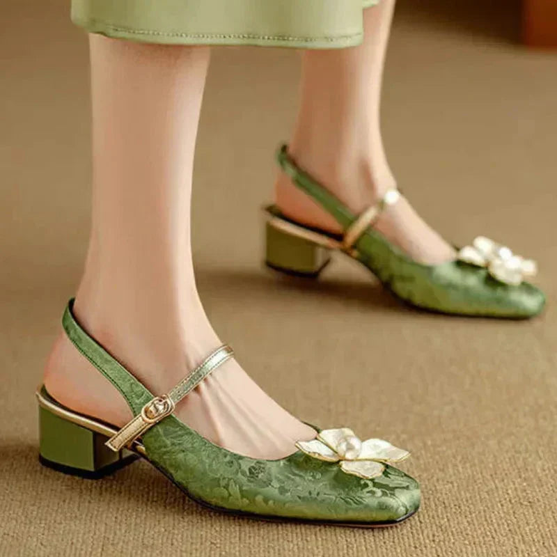 Matilde – Eleganti scarpe da donna con dettaglio floreale