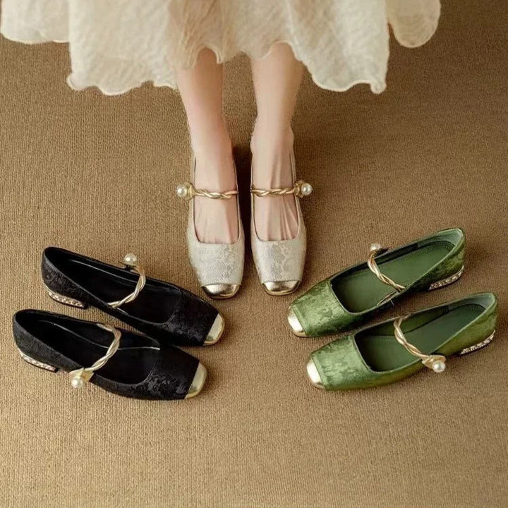 Federica – Scarpe classiche con cinturini dal look elegante