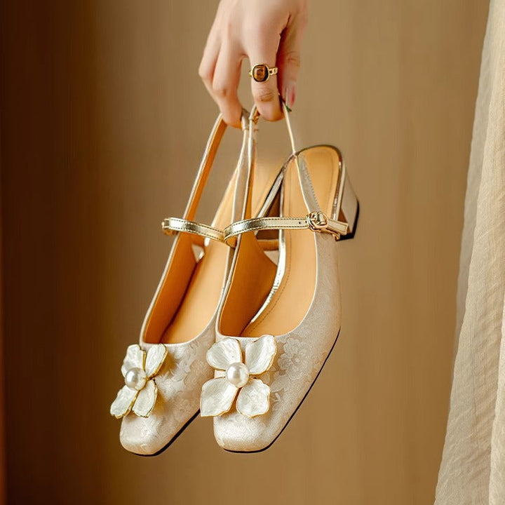 Matilde – Eleganti scarpe da donna con dettaglio floreale
