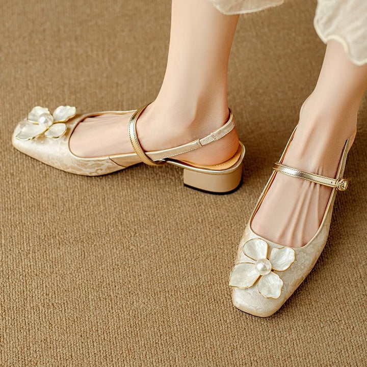 Matilde – Eleganti scarpe da donna con dettaglio floreale