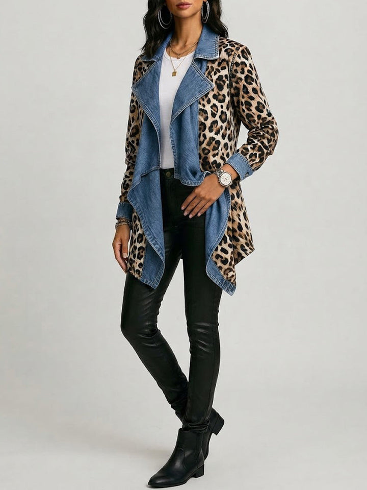 Carlotta | Giacca a mezza lunghezza con stampa leopardata e denim lavato